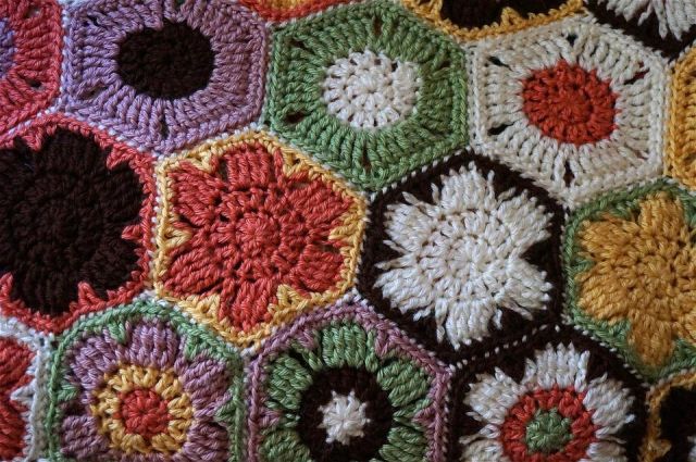 crocheted afghan 1427825 960 720